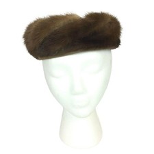 Vintage Mink  Velvet Pillbox Hat With Real Fur Classic Style 1960s