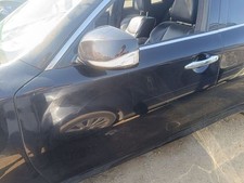 Porte avant et accessoires Infiniti Q70