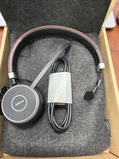 Jabra Evolve 65 SE Mono Wireless Headset with Bluetooth and Noise Cancelling Mic