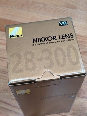 Great Nikon Box AF-S NIKKOR 28-300mm f/3.5-5.6 G ED VR, BOX ONLY