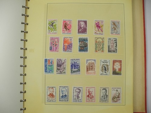 FRANCE, Excellent assortment of mostly MINT NH Stamps in a SAFE album - Picture 16 of 24