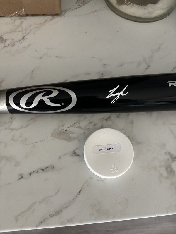 Lenyn Sosa Blue Jays Signed Engraved Bat Beckett Witness Hologram Black