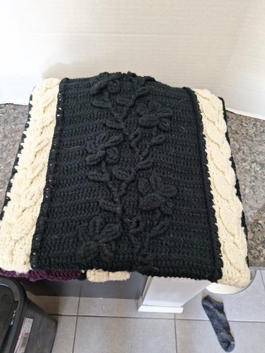 Hand Crocheted Blanket approx. 32 x 50" purple, white, blank, intricate flower - Picture 2 of 5