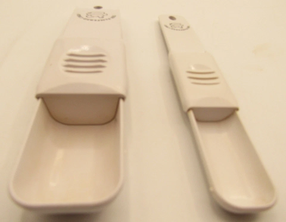 2 cucharas medidoras correderas ajustables blancas de chef mimado. Foto 3 de 4