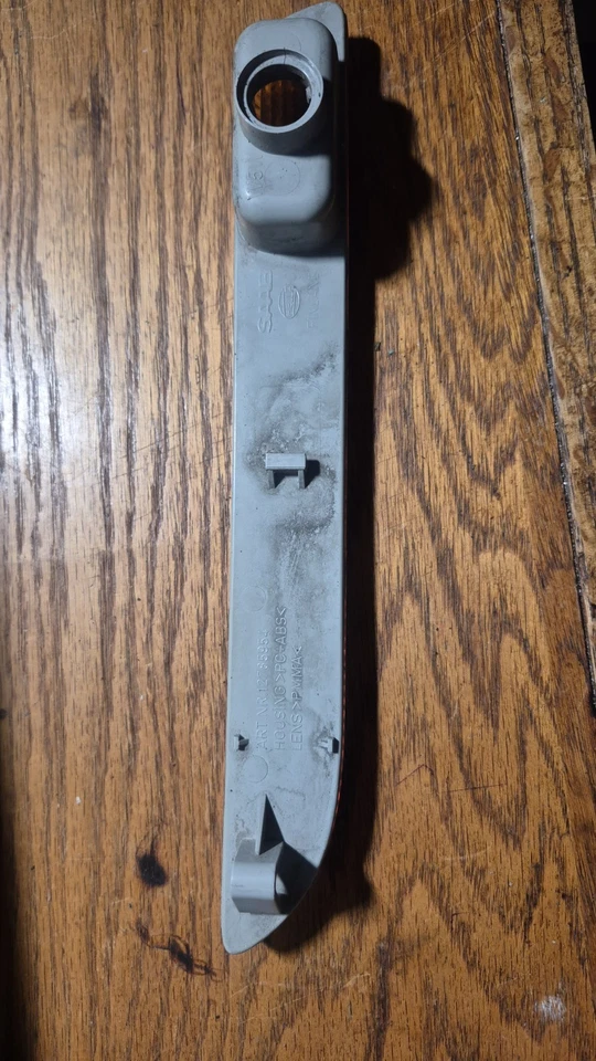 03-07 Saab 9-3 Factory LF. Parte de luz de marcador # 12785954 Foto 4 de 4