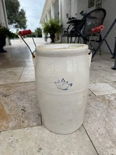 1900s Vintage 4 Gallon Crown Stoneware Crock – Ransbottom – Red Wooden Handles