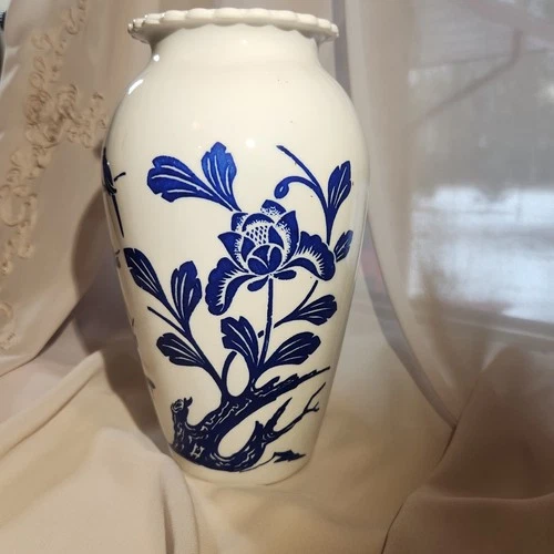 Vintage 1940s Anchor Hocking Vitrock milk glass vase blue birds cherry blossoms