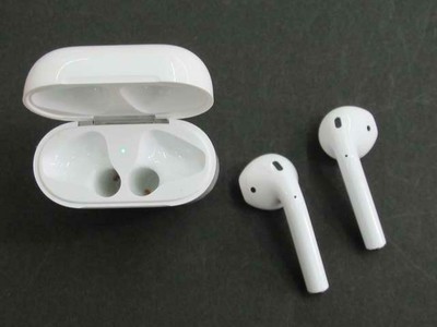 Apple Airpods A1602, A2032, A2031 White | 024900210232 | Cash Converters