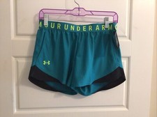 Under Armour Women's UA Play Up Shorts 3.0 Loose Lightweight Small 1344552 Green