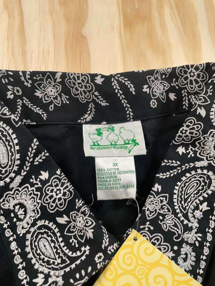 Unworn Quacker Factory Bandana Pattern Jacket Women's 3X Black Paisley Beaded - Image 3 of 4