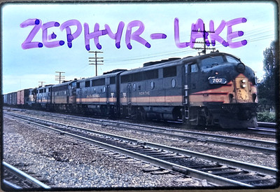 ZL-1252 Original Slide NP F3A, F7B A B SP&S GP9 BN-SP Pool Vancouver WA 1971