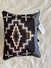 Pendleton 60  x72  Outdoor Packable Picnic Travel Camping Blanket NEW W Tag