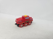 Brio World Wooden Railway 33235 Push  Play Switching Engine Train Tank Engine