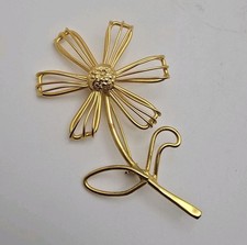 Vintage Daisy Flower Brooch Gold Tone Large Statement Pin Wildflower