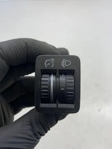 VW PASSAT Variant B6 3C5 Schalter zur Einstellung der Scheinwerferhöhe 23948568