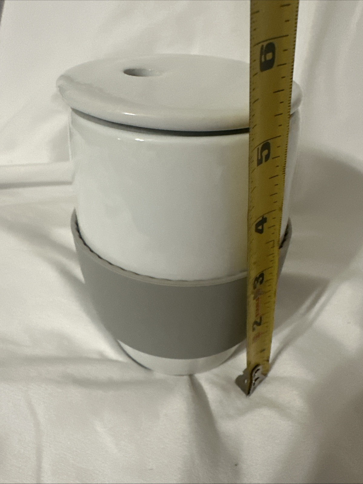 Pampered Chef Ceramic Egg Cooker 1529 w/ Silicone Sleeve & Lid Unused New In Box