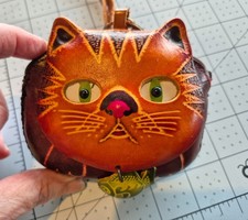 Handmade Leather Cat Wristlet Keychain Pouch   3D Tooled Artisan Coin Purse