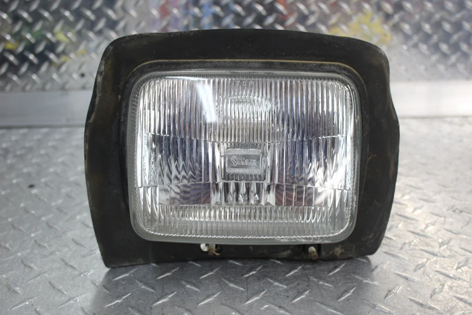 LÂMPADA DE FAROL DIANTEIRO SUZUKI GS550ESF 1985 - Imagem 3 de 4