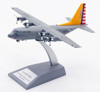C-130H HERCULES USAF REG: 81-0629 WITH STAND - INFLIGHT 200 IF130USAF629 1/200