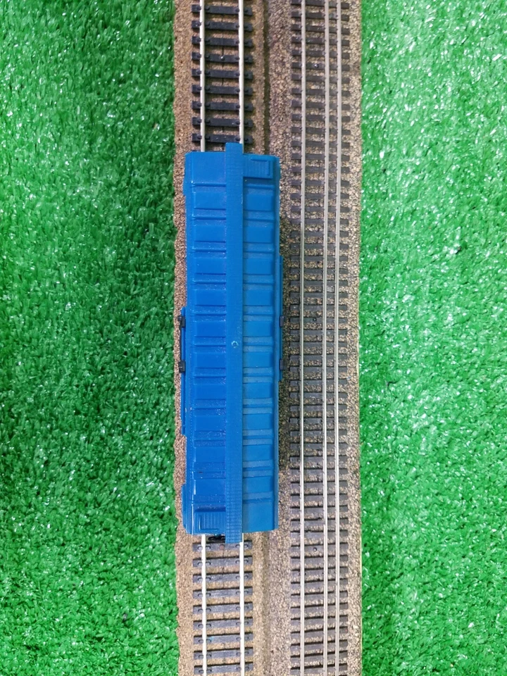 Upgraded Model Power HO Conrail 40' Slide Door Steel Boxcar CR 269976 - Image 3 of 4