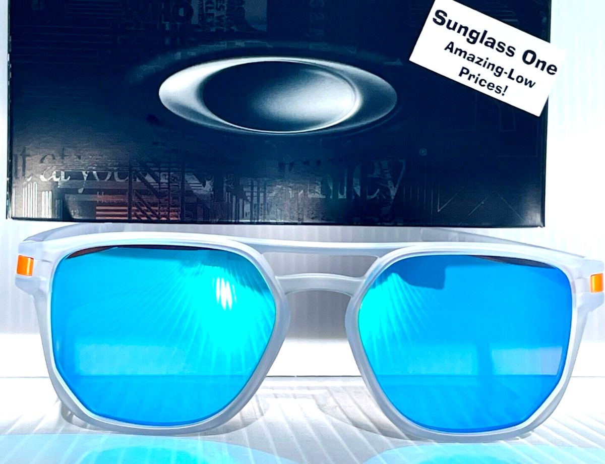 NEW Oakley LATCH BETA Matte Clear POLARIZED Galaxy Blue Lens NEW Oakley LATCH BETA Matte Clear POLARIZED Galaxy Blue Lens