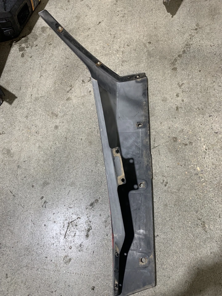 面板侧,前下部,LH VM 红色 - 2016 北极猫野猫 X 1000 — 第 3/3 张图片