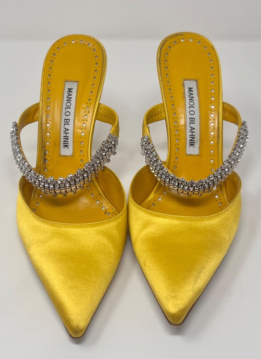 サンダル・ミュール Manolo Blahnik Martamod Flat Yellow MANOLO BLAHNIK Yellow Satin Lutara 90 Crystal Embellished