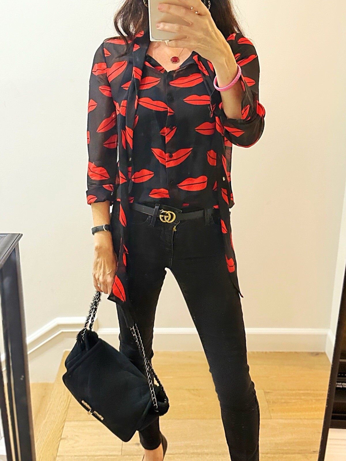 SAINT LAURENT Camicia iconica stampa labbra Ysl con fiocco figa