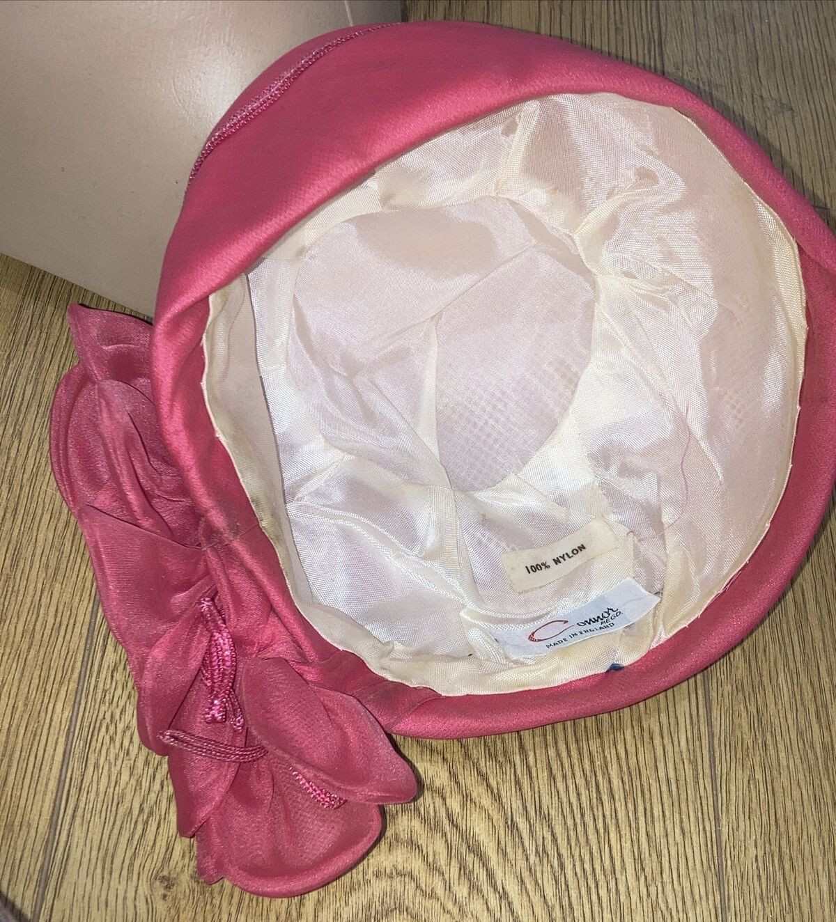 Rare Fuchsia Vintage 1950s/60s Pink Hat by Connor, Floral Trim Size M, Goodwood? 8
