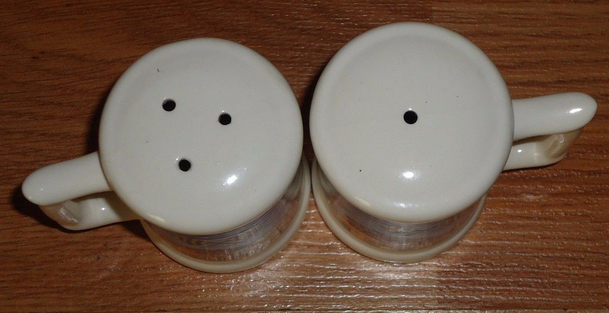 INDIANAPOLIS MOTOR SPEEDWAY ceramic Salt & Pepper Shakers Set eBay