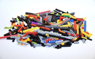 LEGO  Technic 1 Kilo Liftarme Lochbalken Lochstangen Verbinder Kiloware Konvolut
