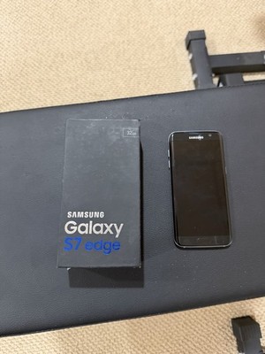 Samsung Galaxy S7 Edge 32GB - Black - Unlocked AT&T Sprint