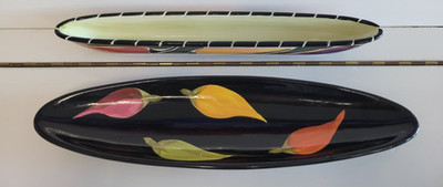 2 CLAY ART SERVING BOWLS JALAPENO DESIGN 1 BISCUIT AND 1 HORS DOUVRES BOAT