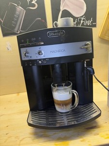 DeLonghi Magnifica ESAM 3000 Kaffeevollautomat – komplett gewartet