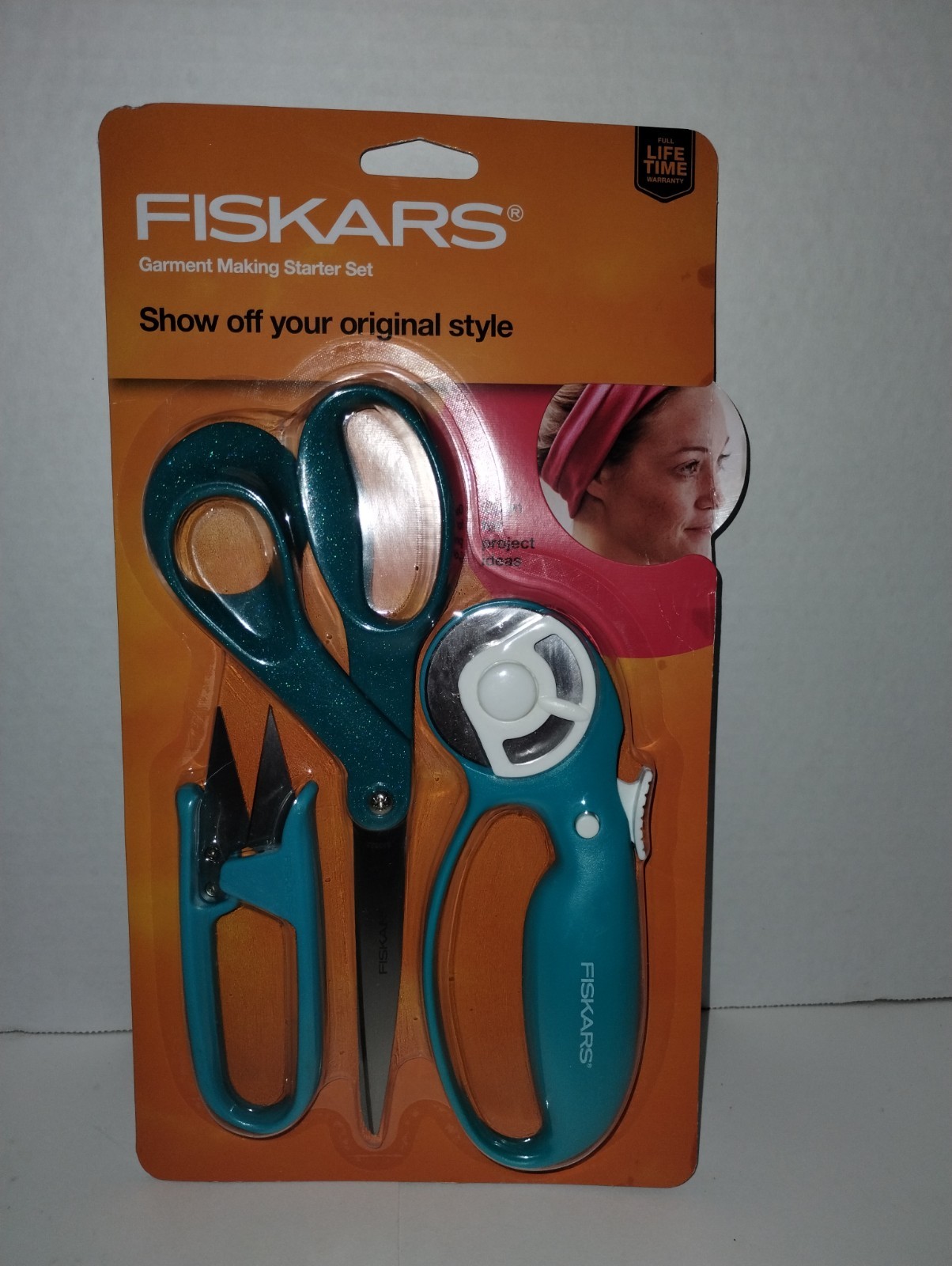 Fiskars Garment Making Starter Set 3-piece Loop Rotary Cutter Thread Snips NEW