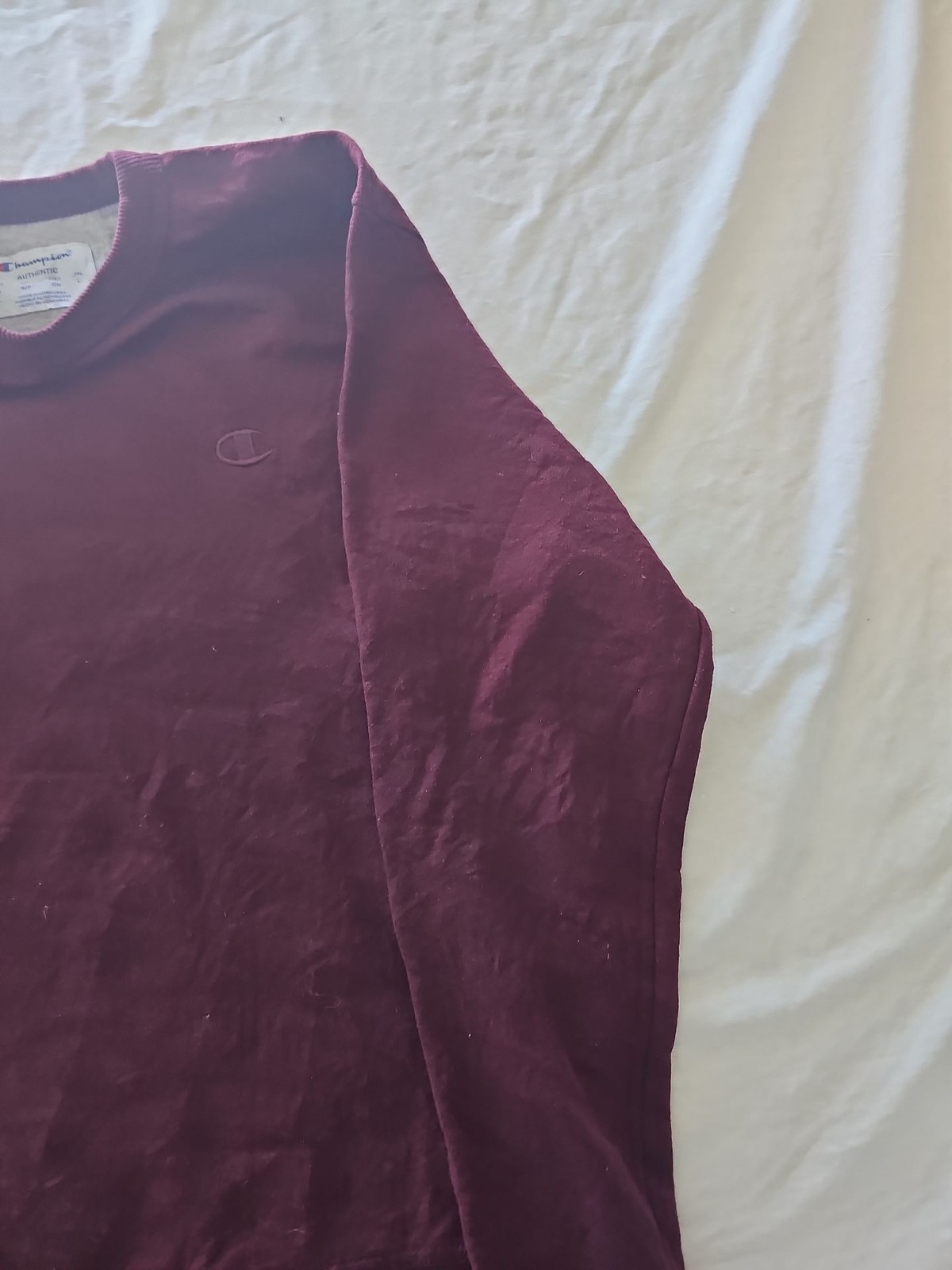 Champion Authentic Maroon Crewneck Sweatshirt - Size Small 281 image 4