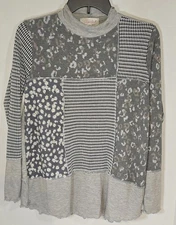 Sugarfox Womens Lightweight Long Sleeve Gray Patchwork Top Pullover Sz S