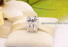NEW Christmas Pandora Silver GLEAMING GIFT Present Charm 791987 RETIRED