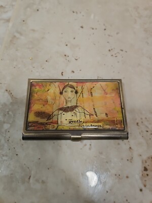 Unique/ Beautiful/Artsy Metal Gold  Business Card Holder.  ID/ Credit Card Case