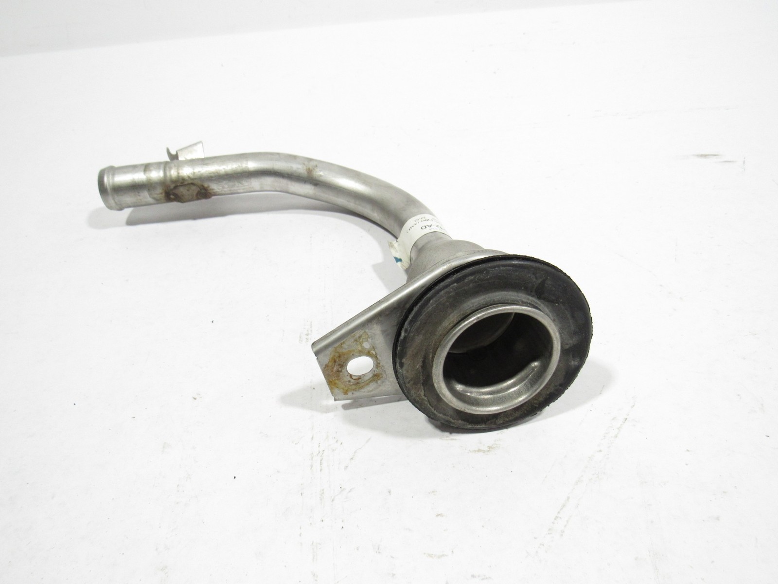 14-18 Aston Martin Vanquish 2014 Fuel Tank Filler Neck ^:Y