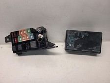 2002 Mitsubishi Montero Sport Xls 3.5l At 4x4 Engine Fuse Box
