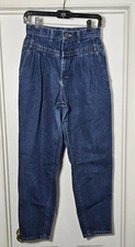 Vintage High Waist Jeans LEE sz 12M  Waist 28" Pleated Yoke 80's Made In USA 