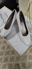 Array  White Leather Upper Rounded Toe Pump 1...
