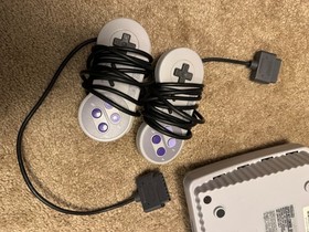 Super NES Nintendo SNES mini video game System Model 2 SNS-101 w OEM controllers