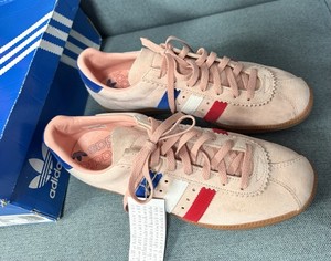 Adidas Padiham Sneakers Pink Red Blue Stripes Men’s‎ 9.5 Women’s 10.5/11 Rare Ready stock Adidas padiham Royal blue / shock pink / gum  main image 4