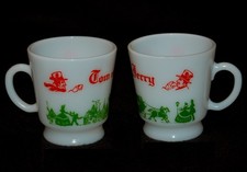 VINTAGE Hazel Atlas Tom and Jerry Milk Glass Mugs Set of 2 Made in USA 1940's