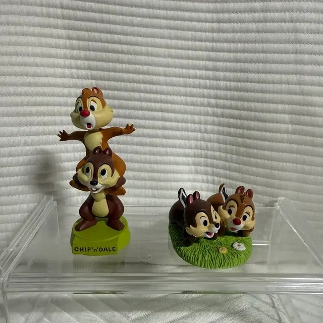 Disney Chip & Dale Figurine Business Card Holder Set