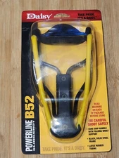 Daisy B52 Powerline Slingshot with Wrist Brace - 998152-506