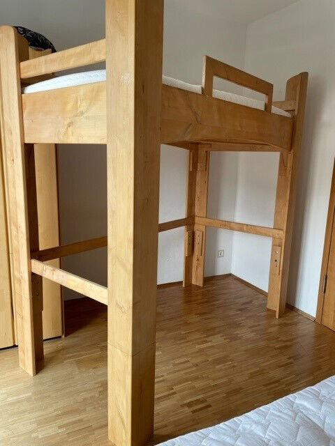 Bild 1 von 17