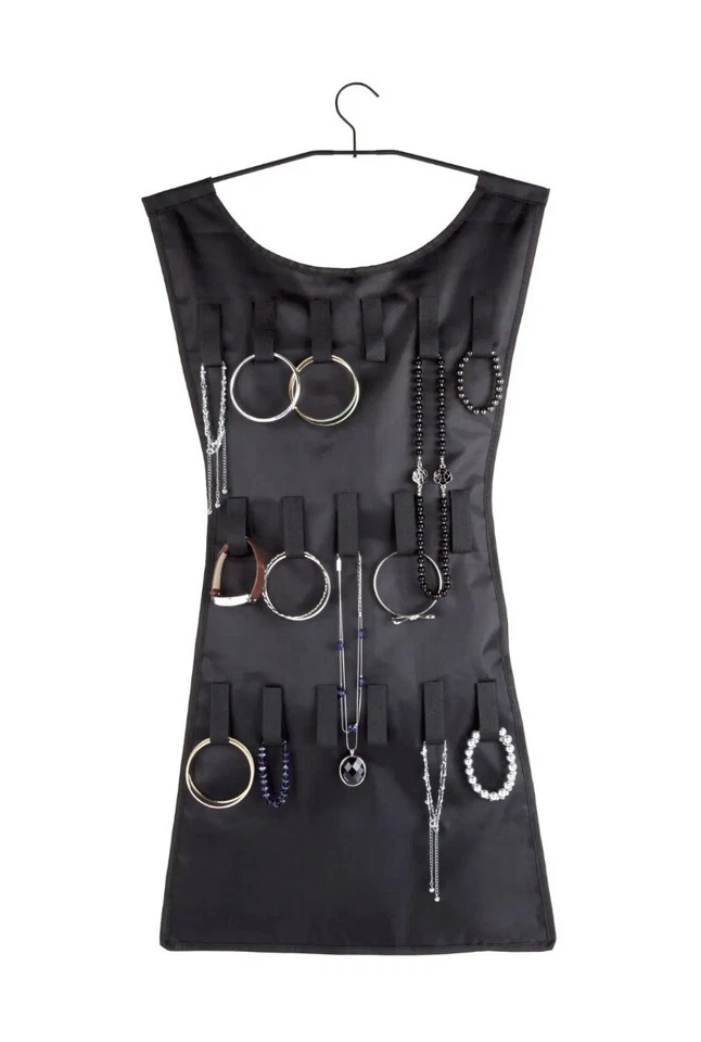 Organizador de Joyería Colgante UMBRA Pequeño Vestido Negro 39 Bolsillos 24 Aros Traseros Usado en Excelente Condición Foto 2 de 4